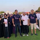 السفير جرادات يشارك في مسيرة المشي للوقاية من السرطان بمسقط