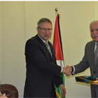 El Ministro de Asuntos Exteriores urge un reporte especial de la ONU para exponer los crímenes israelíes.