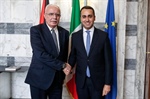د. رياض المالكي يلتقي وزير الخارجية الإيطالي