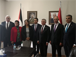 السفير د. فائد مصطفى يلتقي وفدا من حزب الشعب الجمهوري