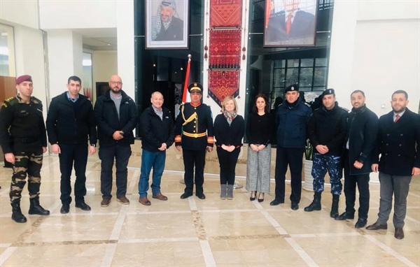 وزارة الخارجية والمغتربين تستقبل مستشار الأمن الخارجي في وزارة الخارجية البريطانية