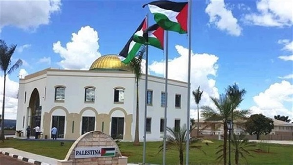 سفير دولة فلسطين لدى سريلانكا يلتقي رئيس الوزراء ماهيندا راجابكسا