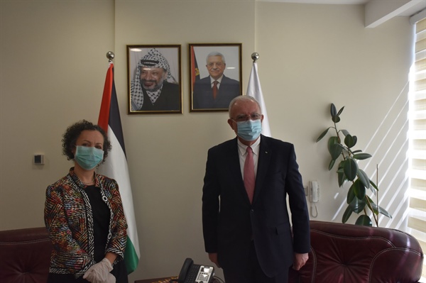 اجتماع معالي وزير الخارجية مع الممثلة الخاصة لمنظمة الأمم المتحدة للطفولة (اليونيسيف) في فلسطين