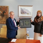 السفير جردات يبحث مع وزيرة التعليم العالي العُمانية المنح الطلابية لفلسطين
