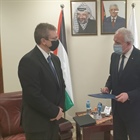 الوزير د.المالكي يتسلم اوراق اعتماد القنصل اليوناني العام  إيفانجيلوس فليراس