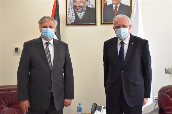 المالكي يودع رئيس مكتب تمثيل جمهورية الارجنتين بمناسبة إنتهاء مهامه