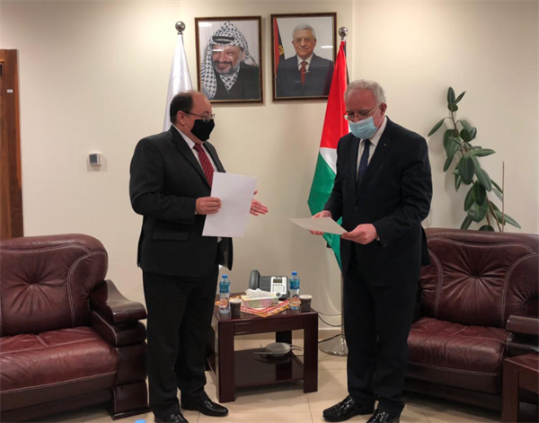 المالكي يستقبل أوراق اعتماد مدير مكتب تمثيل جمهورية سلوفاكيا غير المقيم لدى دولة فلسطين