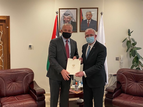 برسالته للمالكي: سيرغي لافروف يرحب بمرسوم الرئيس محمود عباس بإجراء انتخابات رئاسية وتشريعية