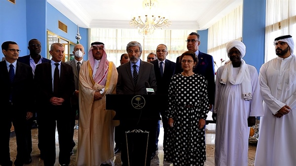 سفراء الدول الأعضاء في "التعاون الإسلامي" يطالبون بوقف اعتداءات سلطات الاحتلال على شعبنا ومقدراته