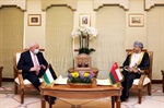 الوزير المالكي يبحث مع نظيره العماني آفاق انطلاق العملية السياسية