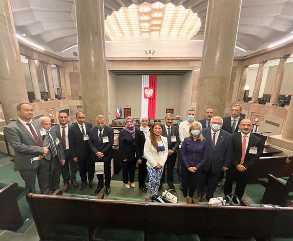 رئيس هيئة الرقابة الادارية والمالية يلتقى المجموعة البرلمانية البولندية الفلسطينية