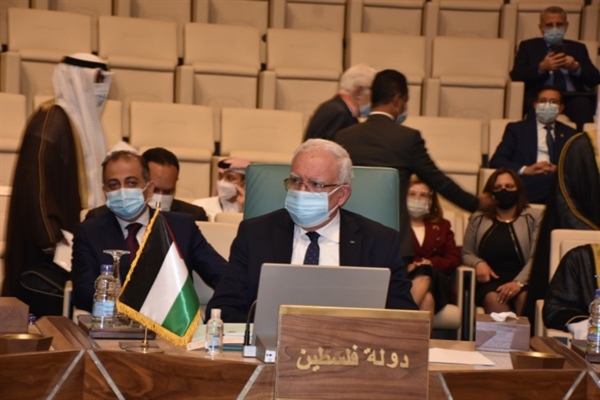 الوزير المالكي يطلع حركة التضامن مع فلسطين على التحركات الدبلوماسية الفلسطينية