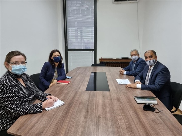 السفير المذبوح يجتمع مع عدد من المسؤولين في وزارة الخارجية البلغارية