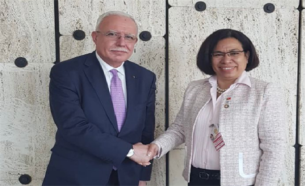 الوزير  المالكي يلتقي وزيرة خارجية تيمور الشرقية.