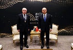 الوزير المالكي يلتقي نظيره التركي على هامش منتدى انطاليا الدبلوماسي