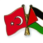 وفد من سفارة دولة فلسطين في أنقره يزور المواطن محمد أبو شمله في مستشفى أيدن