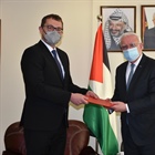 الوزير د. المالكي يتسلم  أوراق اعتماد ممثل جمهورية التشيك الجديد لدى دولة فلسطين
