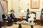 الوزير د المالكي يلتقي رئيس جمهورية باكستان الاسلامية.