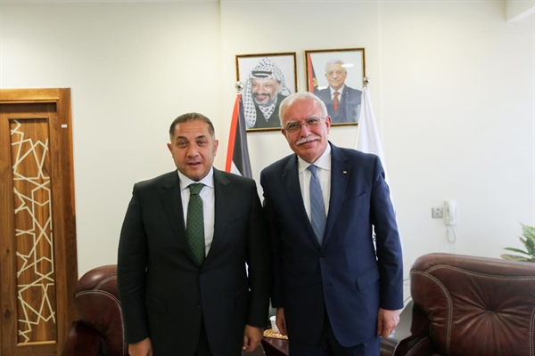 الوزير د. المالكي يُودّع سفير جمهورية مصر العربية بمناسبة انتهاء مهامه