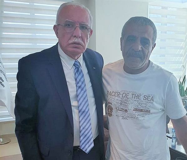 خلال استقباله لشقيق الأسير القائد ابو حميد الوزير د.المالكي: جهودنا متواصلة على المستويات كافة للإفراج الفوري عنه