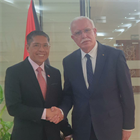 الوزير د.المالكي يستقبل وزير الدولة للشؤون الخارجية لجمهورية سنغافورة