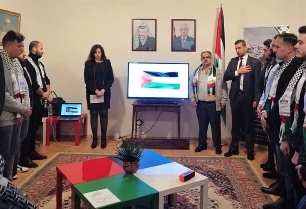 بالتزامن مع ذكرى إستشهاد القائد الرمز ياسر عرفات، ومع إقتراب ذكرى إعلان الإستقلال، تكريم طلبة الدكتوراة الفلسطينيين وإنطلاق أعمال اللجنة التحضيرية لإتحاد عام طلبة فلسطين في المجر