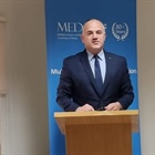 السفير حنانيا يلقي محاضرة في الأكاديمية المتوسطية للدراسات الدبلوماسية
