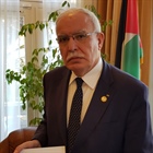 الوزير د. المالكي يسلم في لاهاي لائحة الادعاء ضد الولايات المتحدة