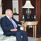 السفير غنام يطلع أمين عام وزارة الخارجية القطرية على اخر المستجدات في الأوضاع في فلسطين