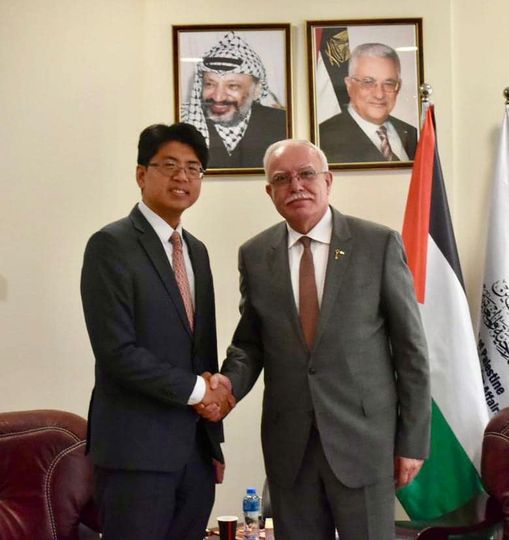 المالكي يودع ممثل جمهورية كوريا لدى دولة فلسطين