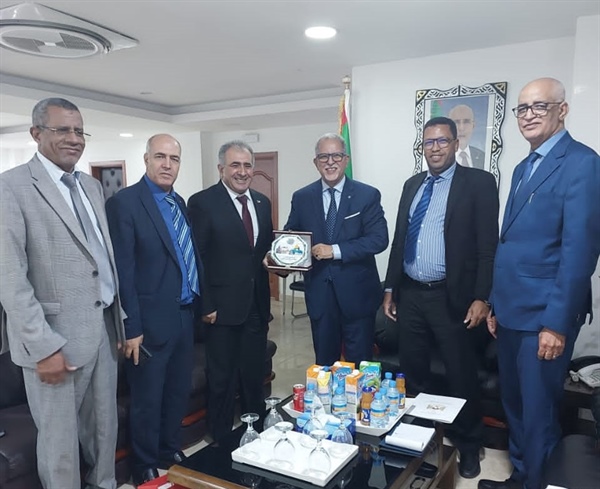 السفير الاسعد ووزير الزراعة الموريتاني يبحثان آفاق التعاون في المجال الزراعي