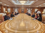 المالكي يجتمع برئيسة مجلس الشعب في تركمانستان دنيا غولمانوفا