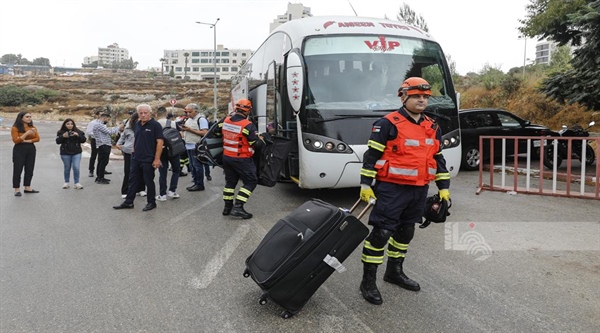 الخارجية والمغتربين// فريق دولة فلسطين غادر صباح اليوم في مهمته الإغاثية والإنسانية الى دولة ليبيا الشقيقة