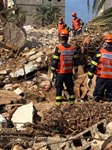 الخارجية والمغتربين/ تطمئن شعبنا على صحة وسلامة أعضاء فريق دولة فلسطين للتدخل والاستجابة العاجلة العاملين في ليبيا