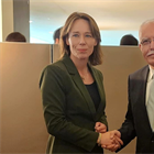 الوزير المالكي يلتقي وزيرة الخارجية الهولندية