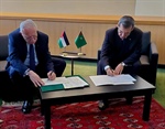 Foreign ministers of Palestine and Turkmenistan sign roadmap for joint cooperation